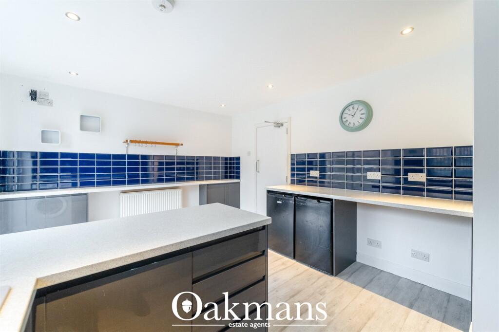 Miranda Close, Rubery, Rednal, Birmingham, B45 photo 4