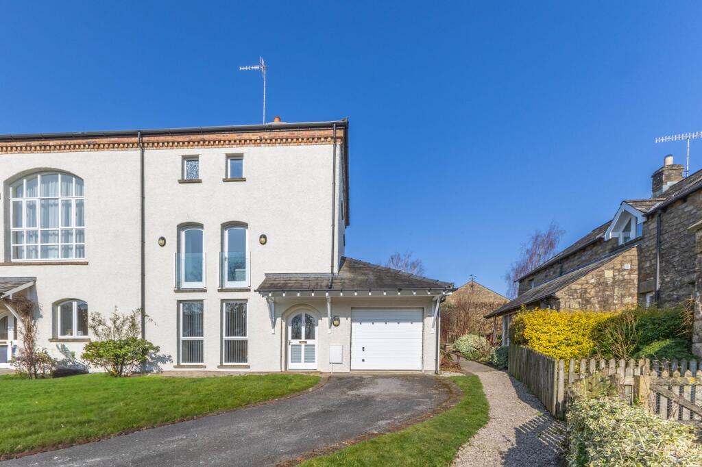 House in Lancaster - View 4