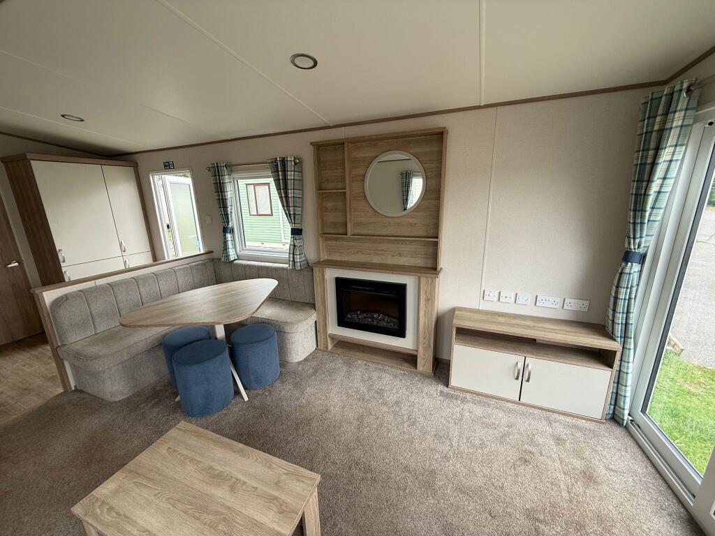 Chapel Hill, Witham Bank, LN4 4PZ - View 6