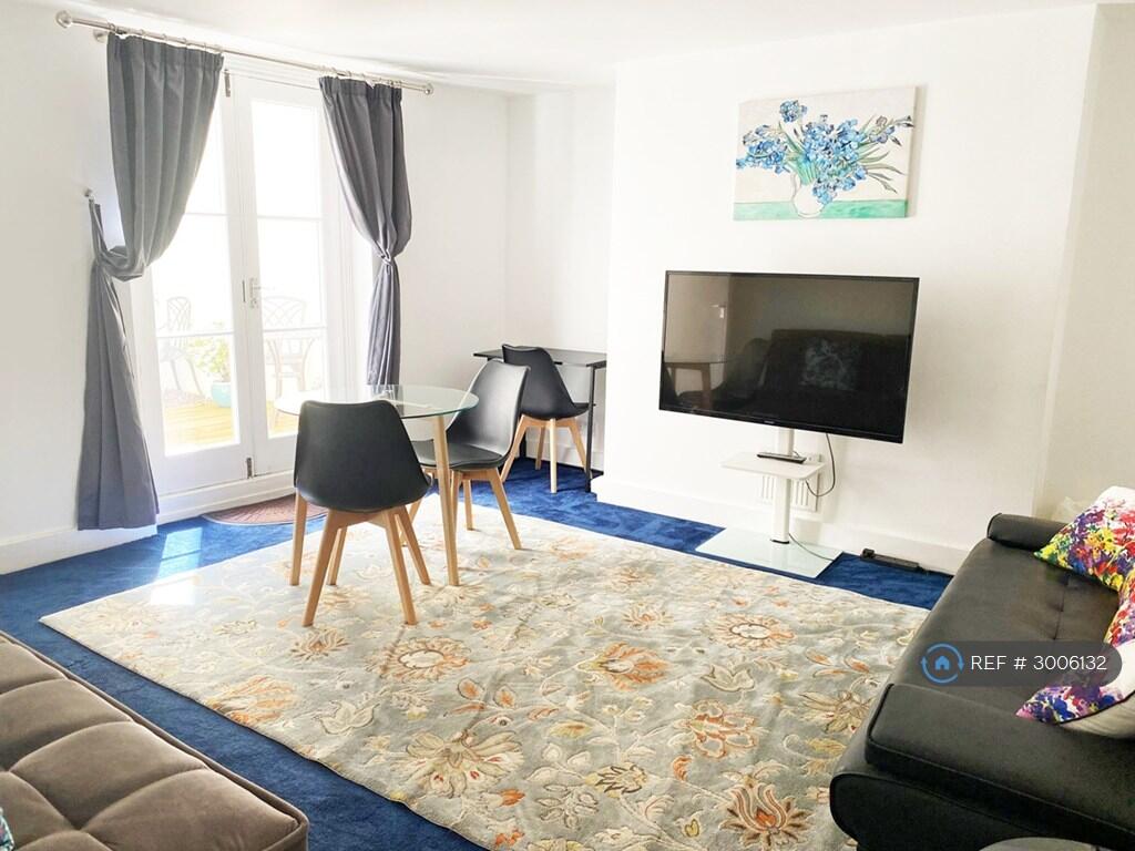 Main image of property: Lansdowne Place, Hove, BN3