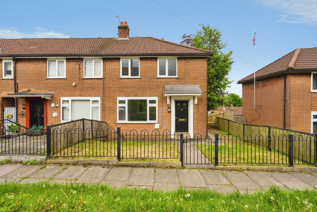Main image of property: Lightbounds Road, Bolton, Greater Manchester, BL1