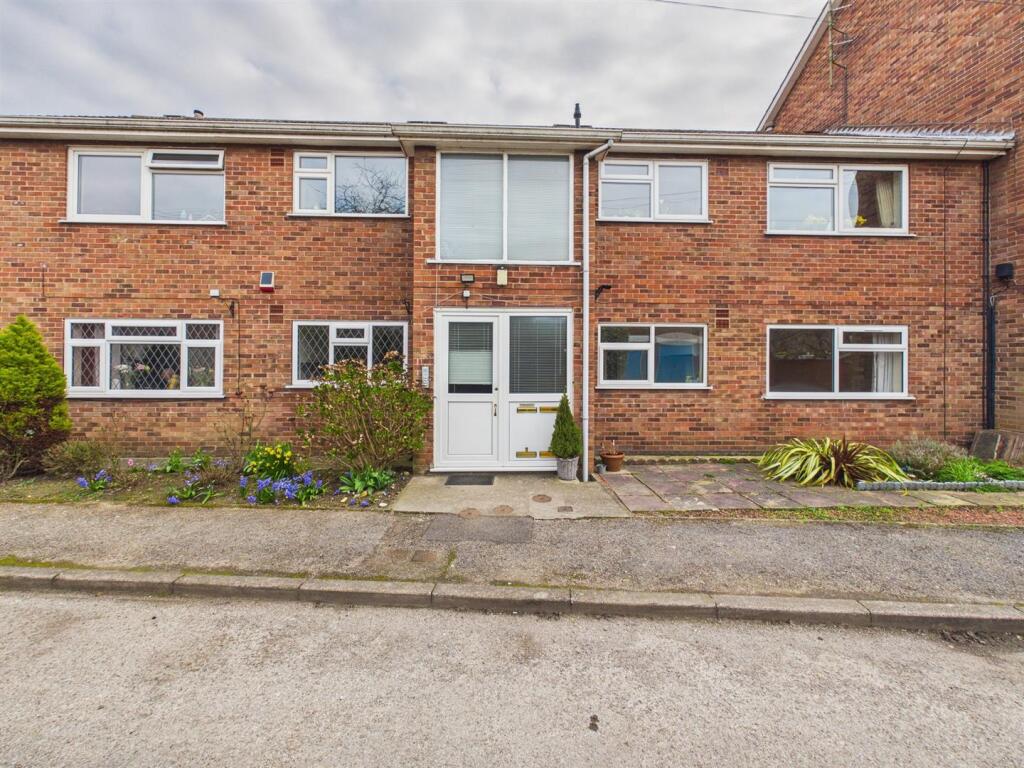 Main image of property: Hartley Court, East Road, Bridlington, East Yorkshire