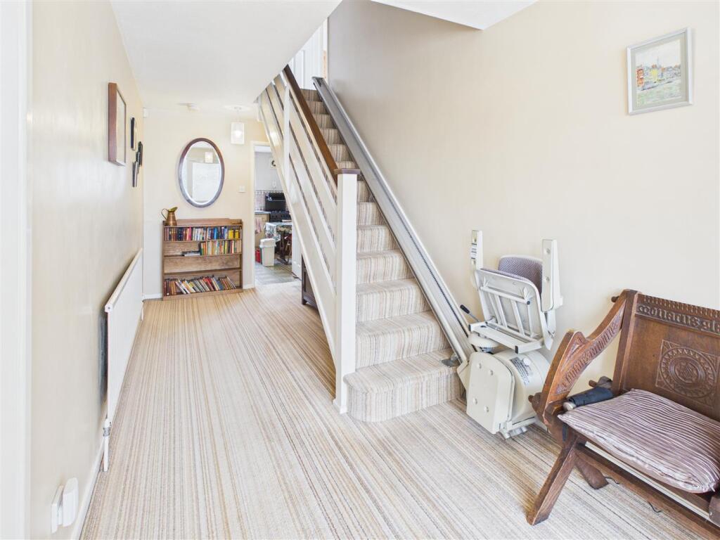 House in Worcester, St Peters, St. Peter the Great County - View 5