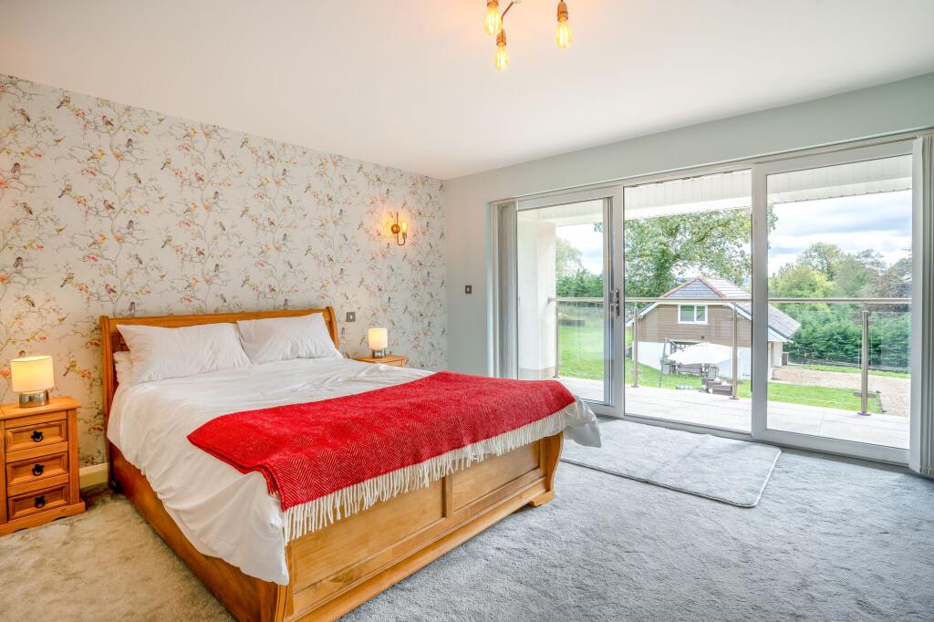 House in Cardiff, Gelligaer - View 3