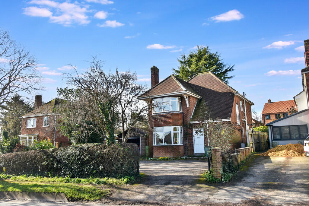 Main image of property: Grimsby Road, Louth