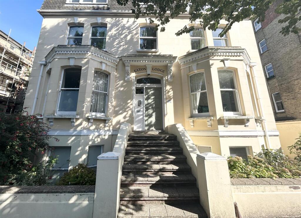 Main image of property: Cromwell Road, Hove