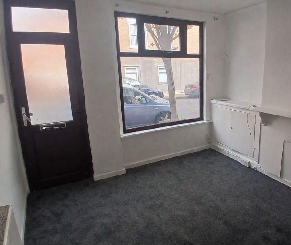 283 Mere Road, Highfields, Leicester, LE5 5GS photo 4