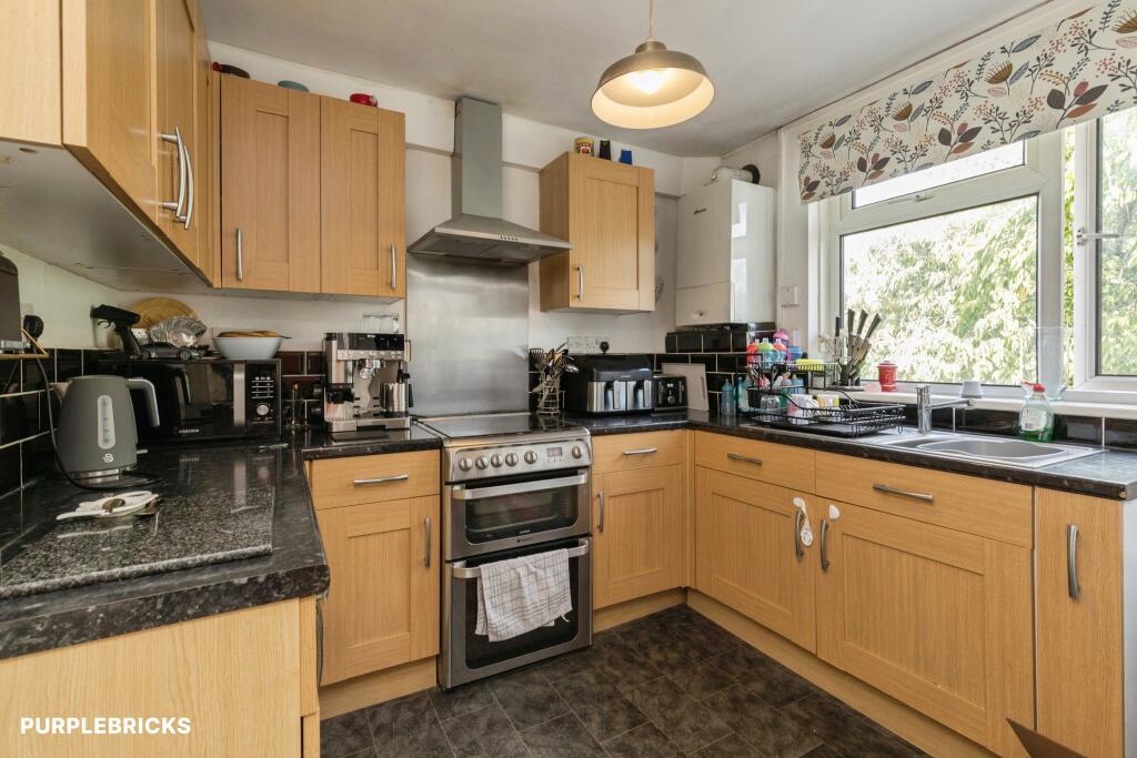 Apartment in Bristol, Manor Farm, Horfield - View 5