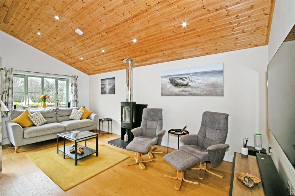Meadowside Farm, Winnards Perch, St. Columb, Cornwall, TR9 photo 2