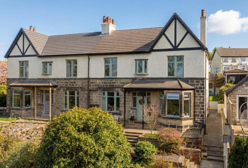 Main image of property: Newlaithes Road, Horsforth, Leeds, West Yorkshire, LS18