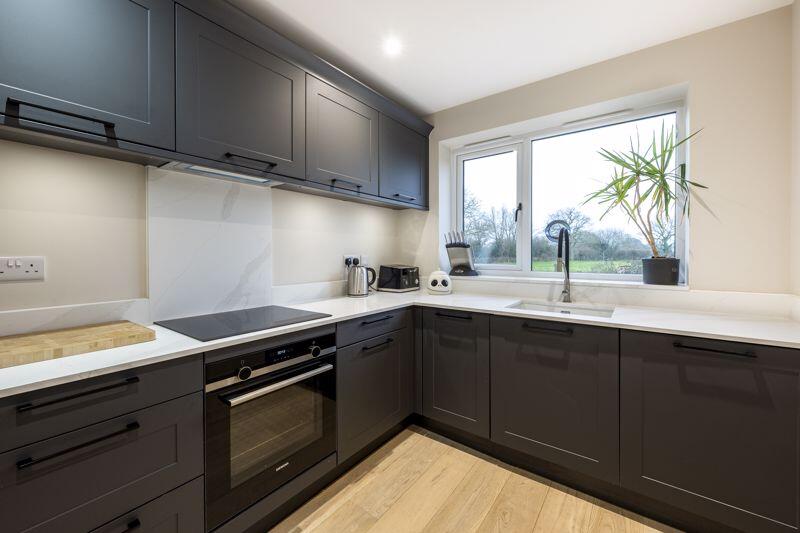 House in Wealden, Isfield - View 3