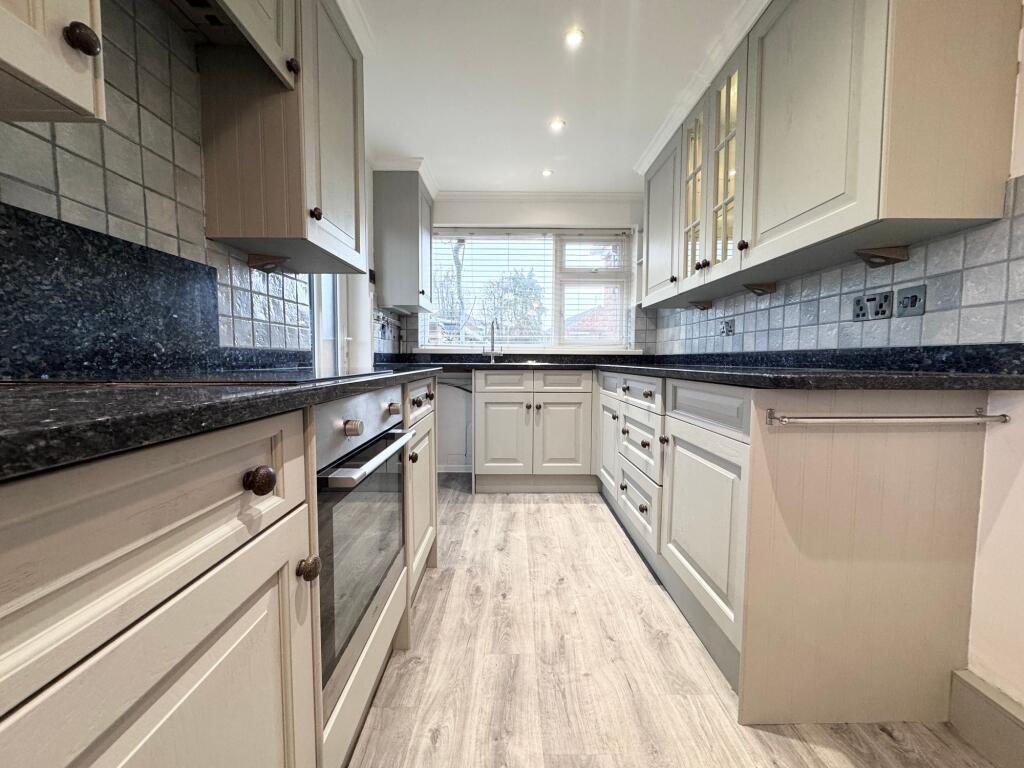 House in Southampton - View 3