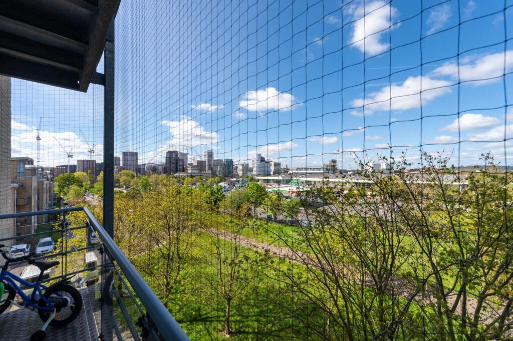 Apartment in Harrow - View 5