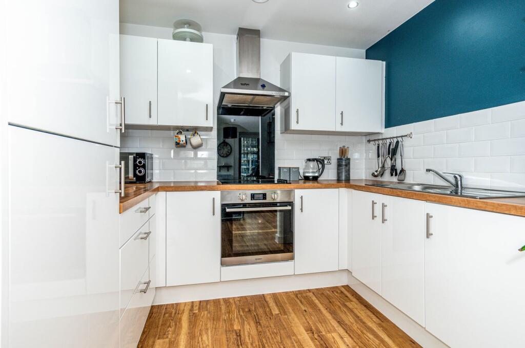 Property photo 8