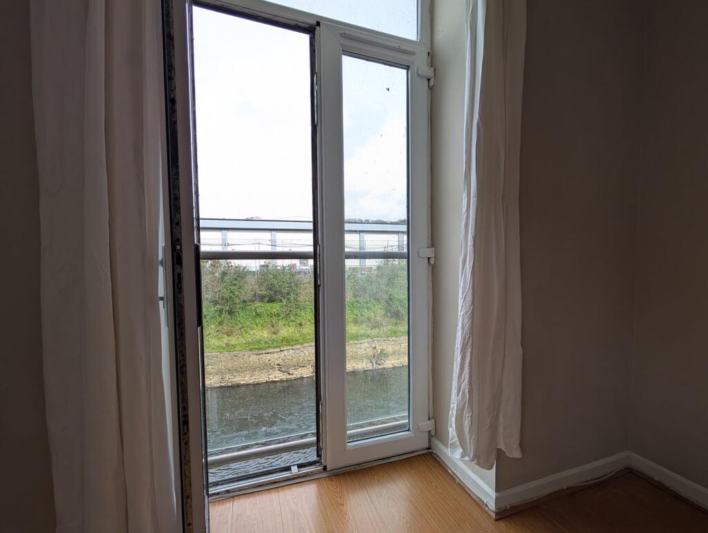 Additional image 5 of Dockfield Terrace, Shipley, BD17