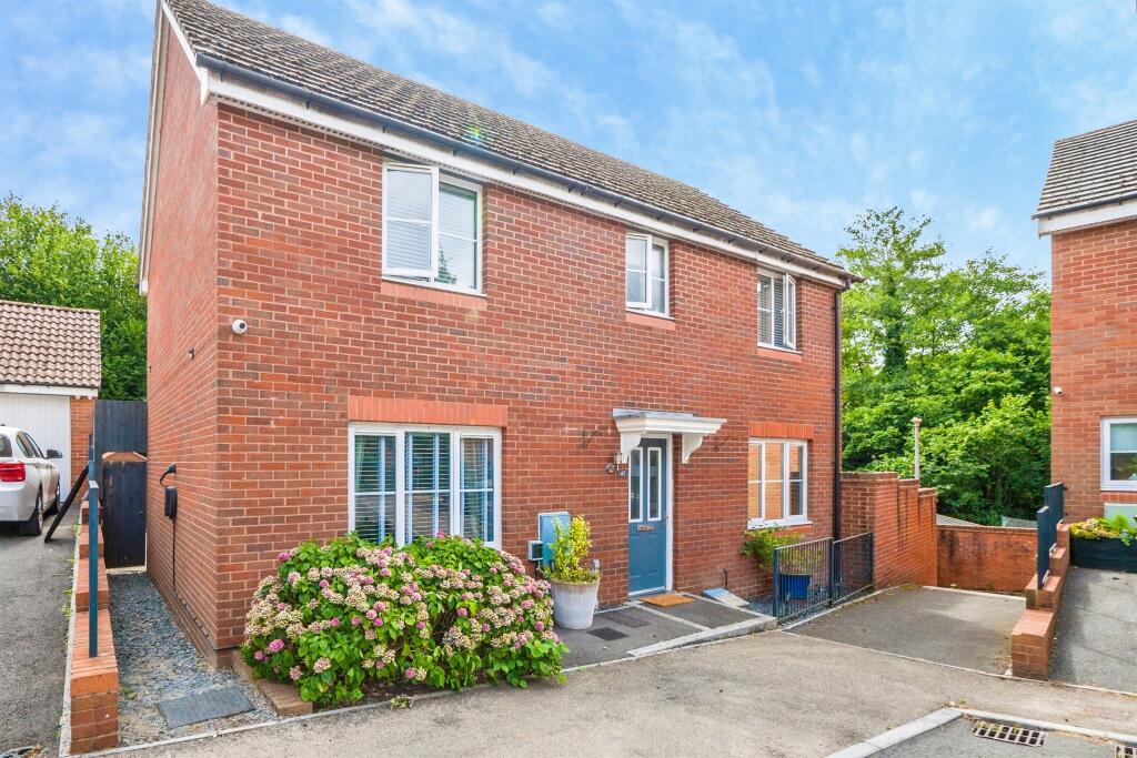 Main image of property: Cottingham Drive, Pontprennau, Cardiff