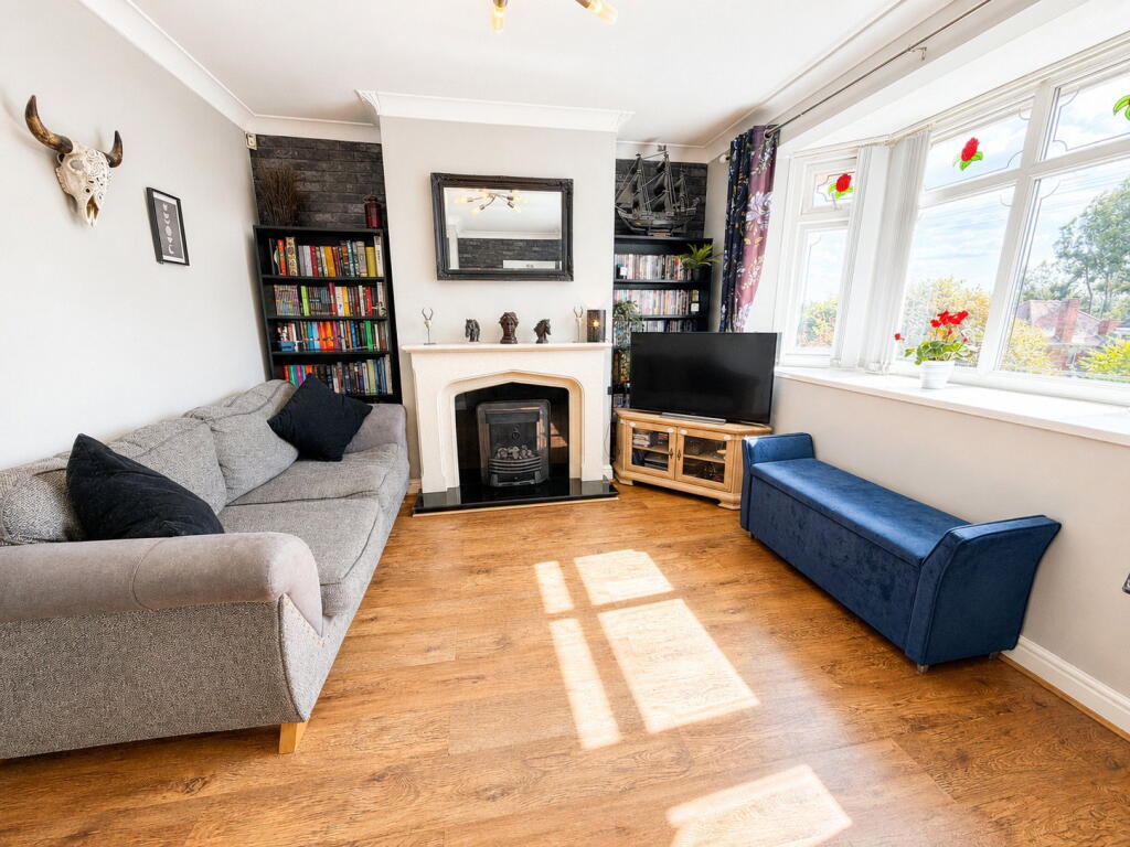 House in Dudley, West Midlands - View 4