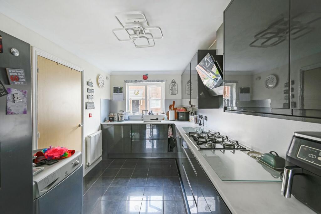 House in Tonbridge - View 5