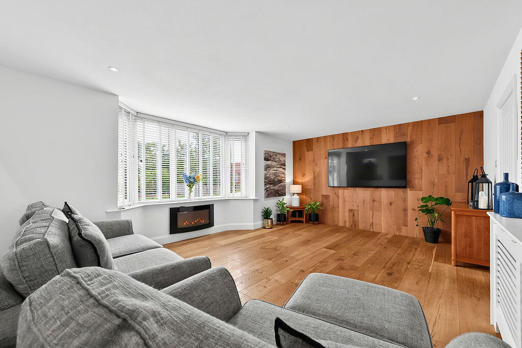House in Portsmouth - View 4
