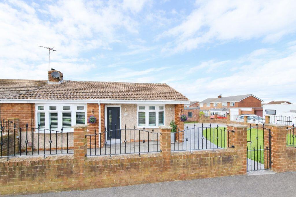 2-bed semi-detached on Hanover Walk, Winlaton, £179,950