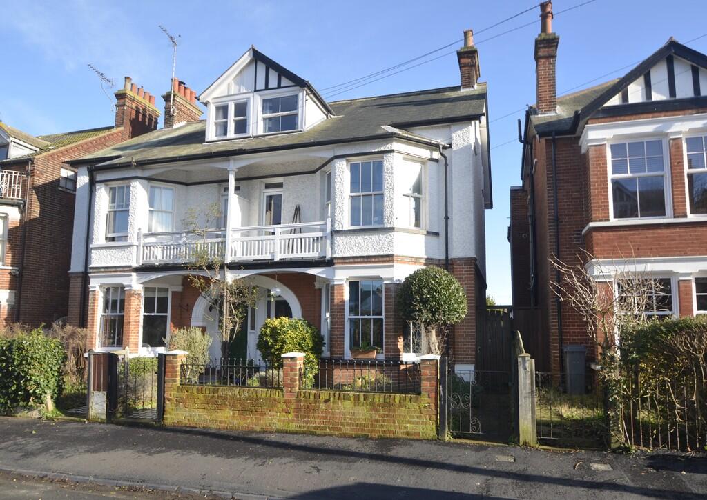 6-bed semi-detached on Bath Road, Felixstowe, £495,000