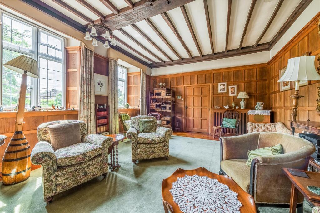 House in Maidstone, Yalding - More