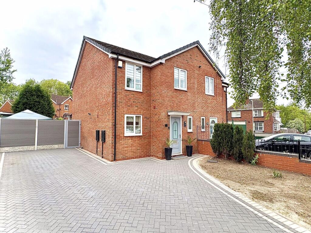 Hall Green Street, Bilston, WV14 8TH photo 2