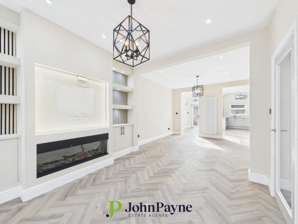 House in Coventry, Earlsdon - More