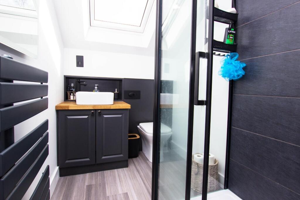 Additional image 33 of 'Hillside Bungalow' Hoddlesden