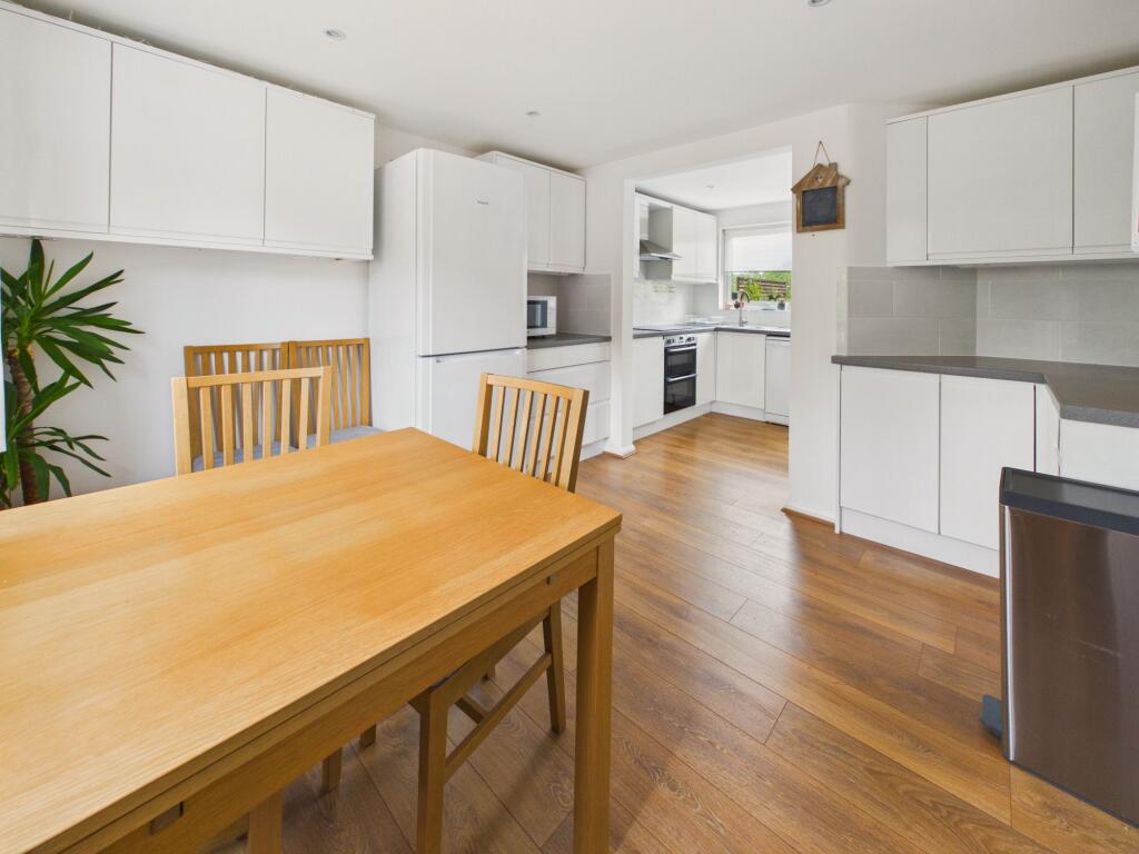 House in Wealden, Wadhurst - More