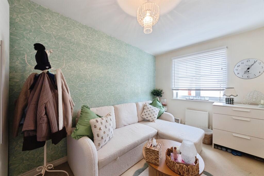 Ratcliffe Avenue, Birmingham - View 6