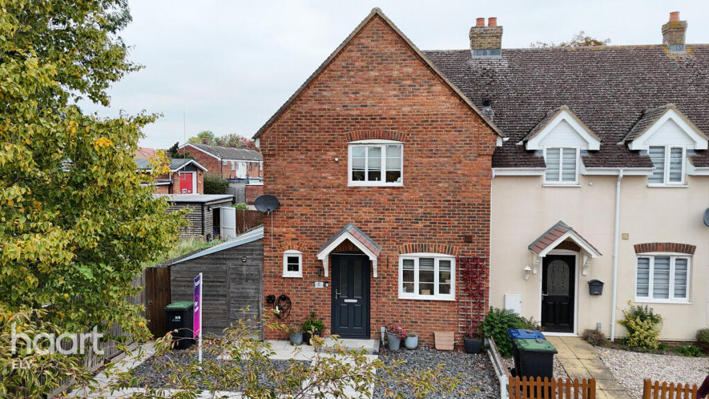 2-bed terraced on Blaydon Place, Sutton, £280,000