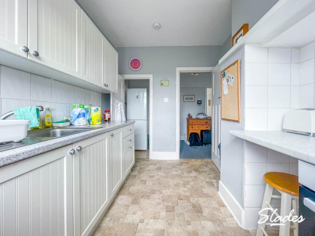 Apartment in Bournemouth - More