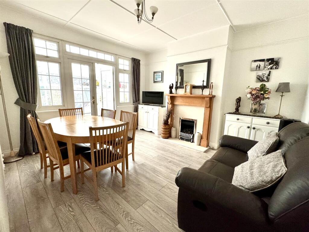 House in Bexleyheath, West Heath - View 4
