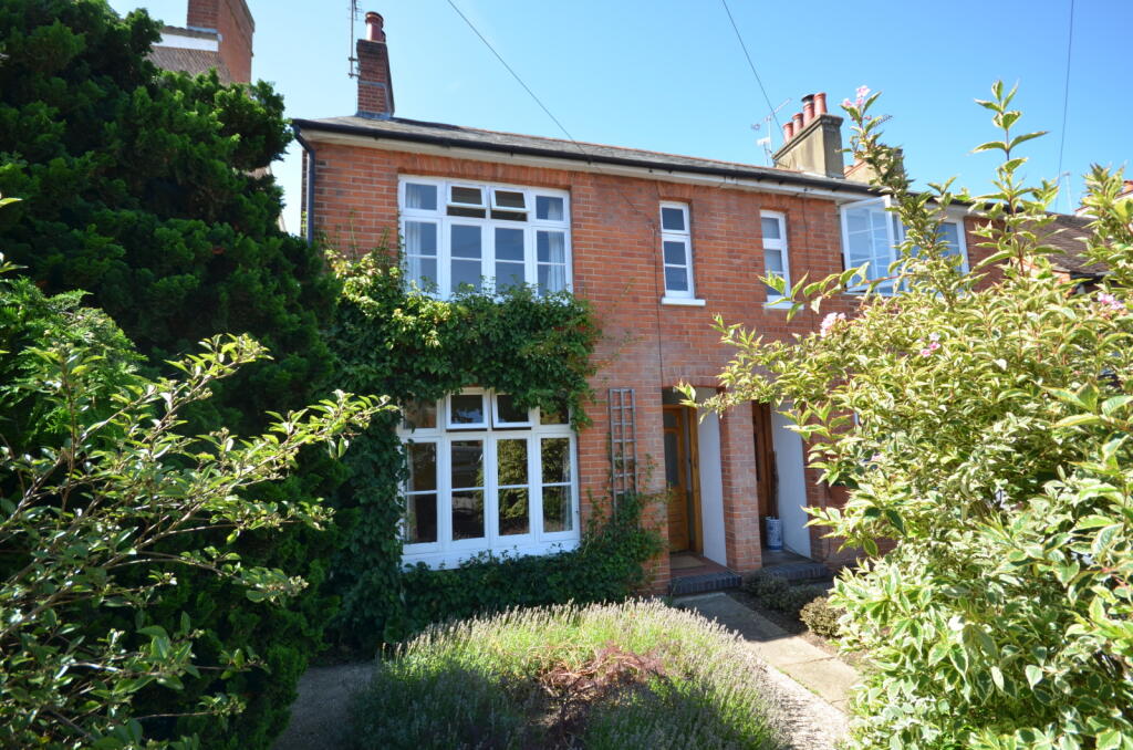 Main image of property: Weydon Hill Road, Farnham, Surrey, GU9