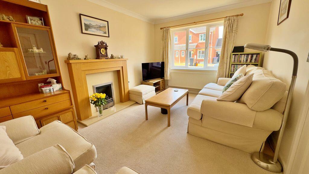 House in West Lindsey, Cherry Willingham CP - View 2