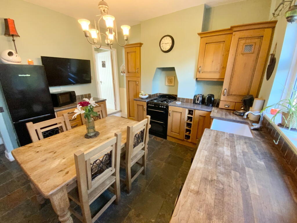 Additional image 4 of CRADLEY HEATH, Church Street