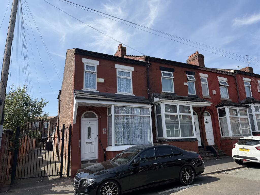 Main image of property: Ansdell Street, Manchester