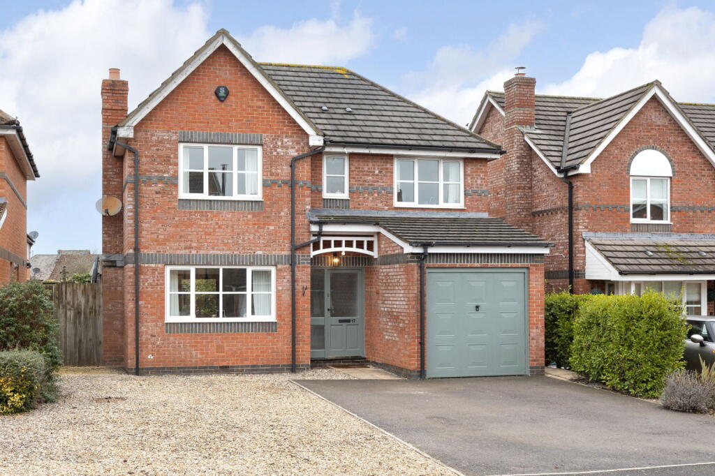Main image of property: Hewitt Close, Trowbridge, Wiltshire, BA14 7SG