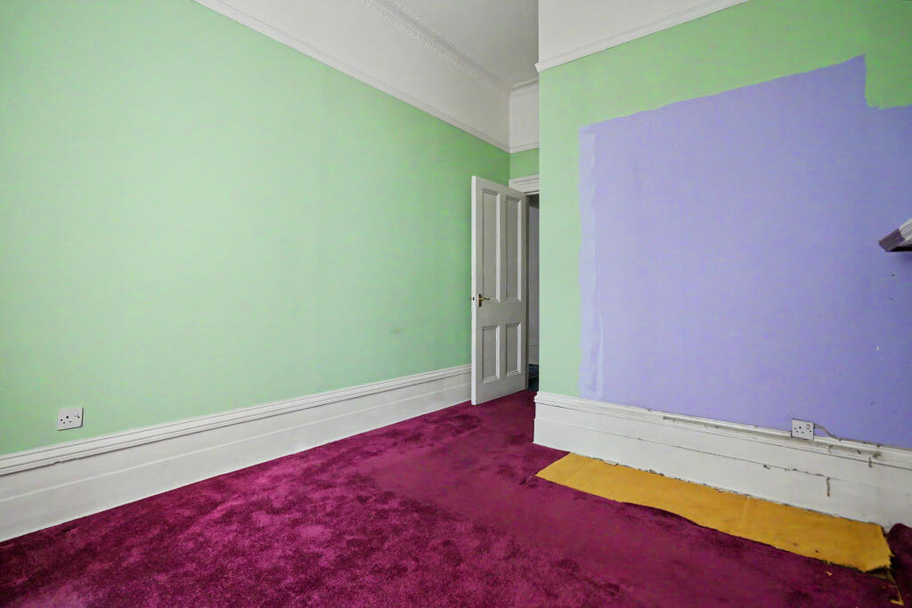 Apartment in London, Baizdon Road Estate, Blackheath - More