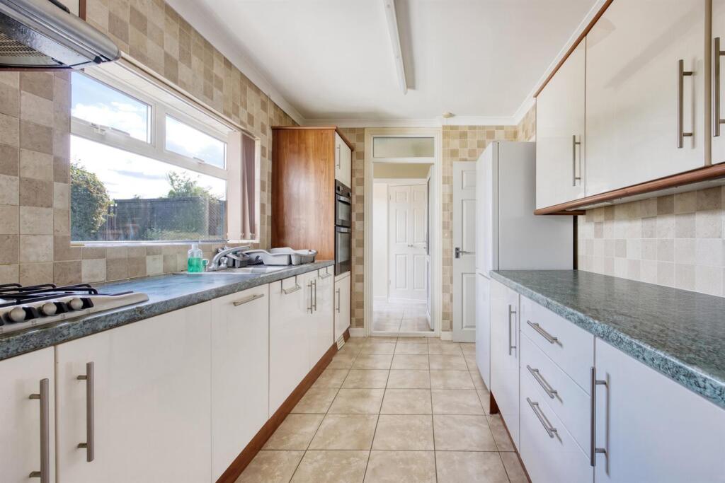 House in Southall - View 5