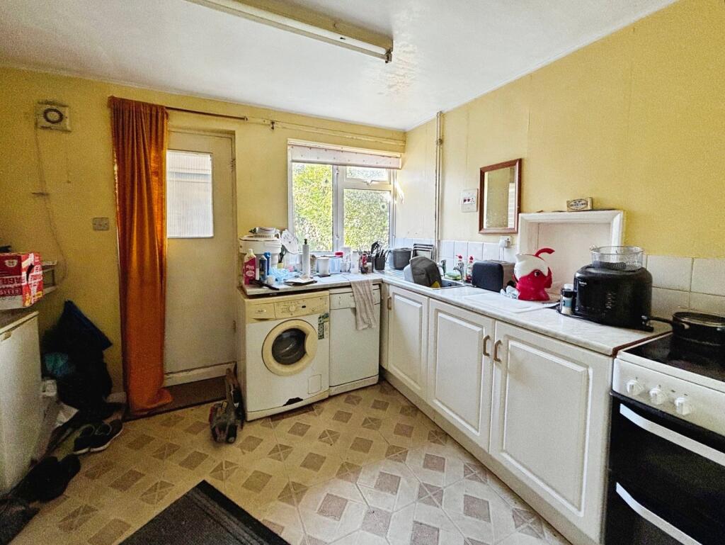 House in Tonbridge - View 4