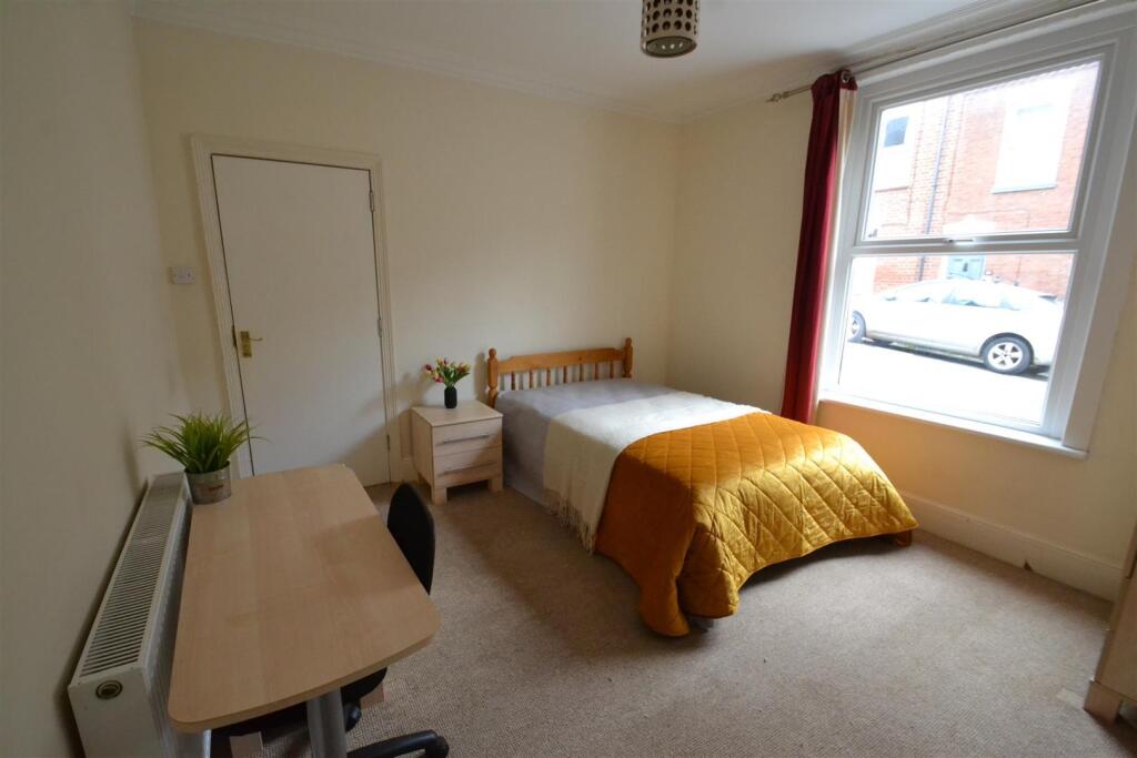 House in Exeter - View 5