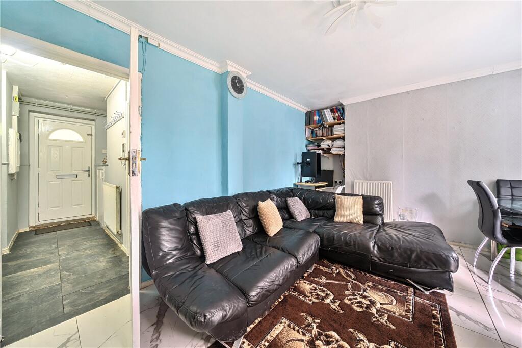 Apartment in London - More