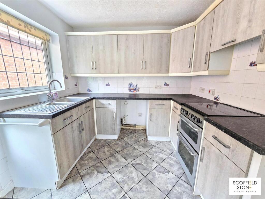 House in East Staffordshire, Tutbury - View 2