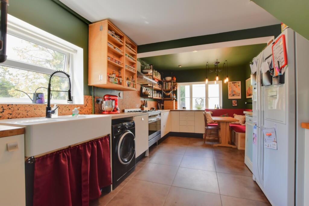Springfield Cottages, Heybridge, Maldon, Essex, CM9 4LZ photo 4