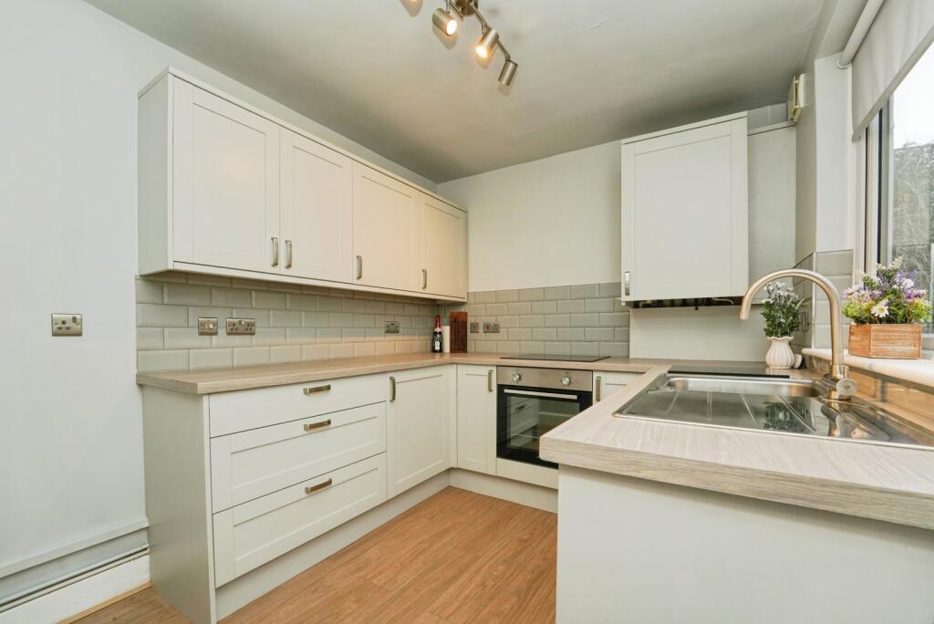 East Street, Worcester, Worcestershire, WR1 photo 3