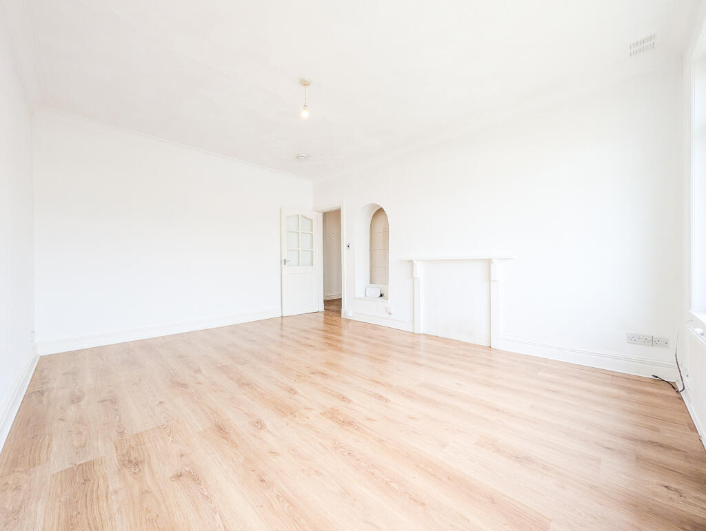 Wylie Crescent, Cumnock, East Ayrshire photo 2