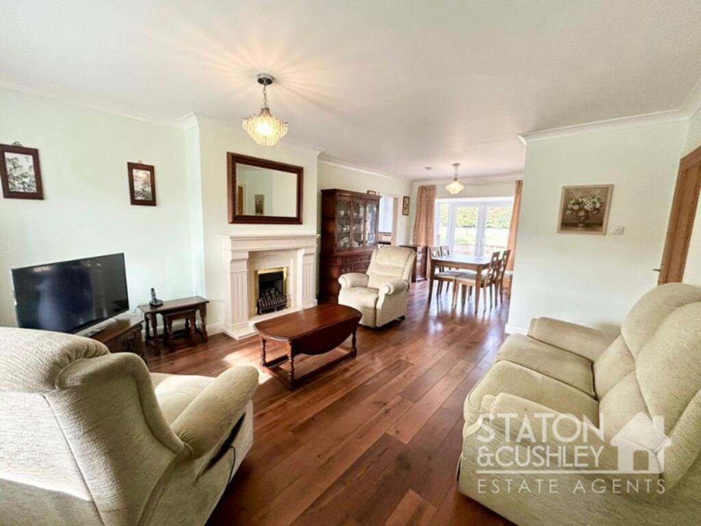 Parkside Road, Edwinstowe, NG21 photo 2