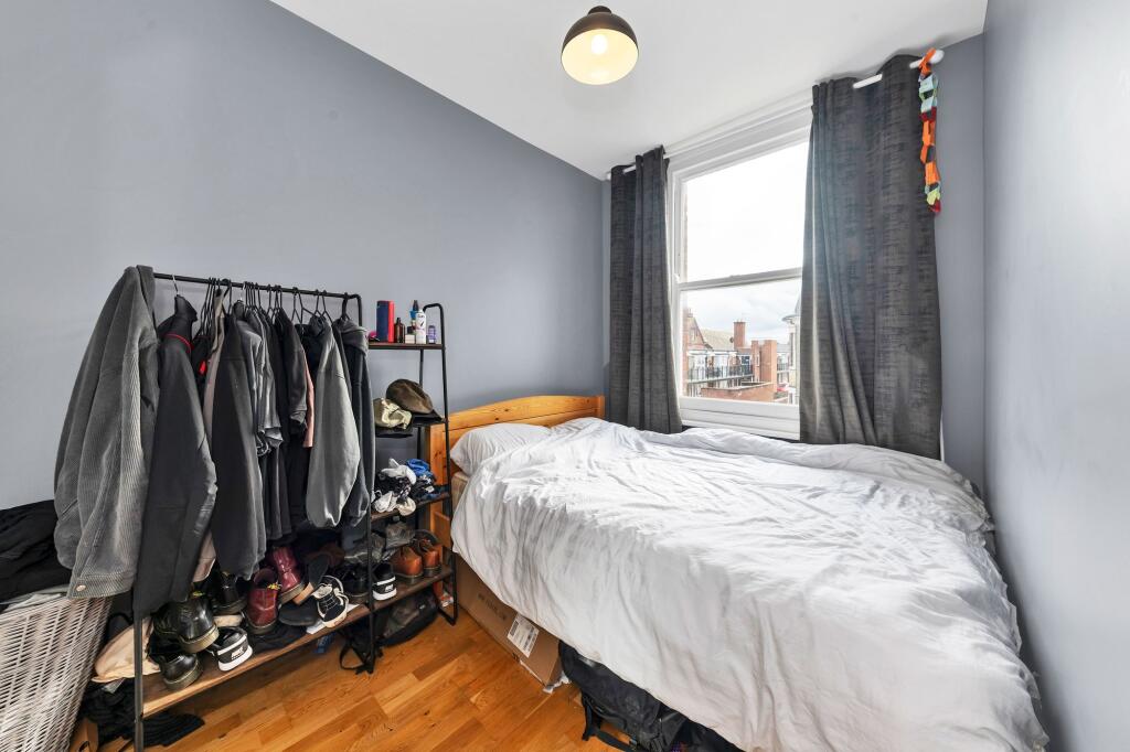 Apartment in West Suffolk, Studlands Park, Newmarket - View 4